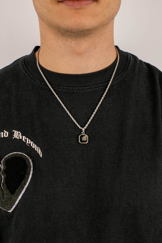 ONYX CHAIN