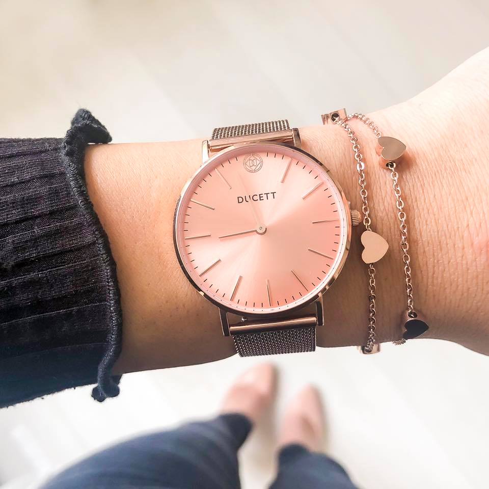 Double heart chain rosé gold