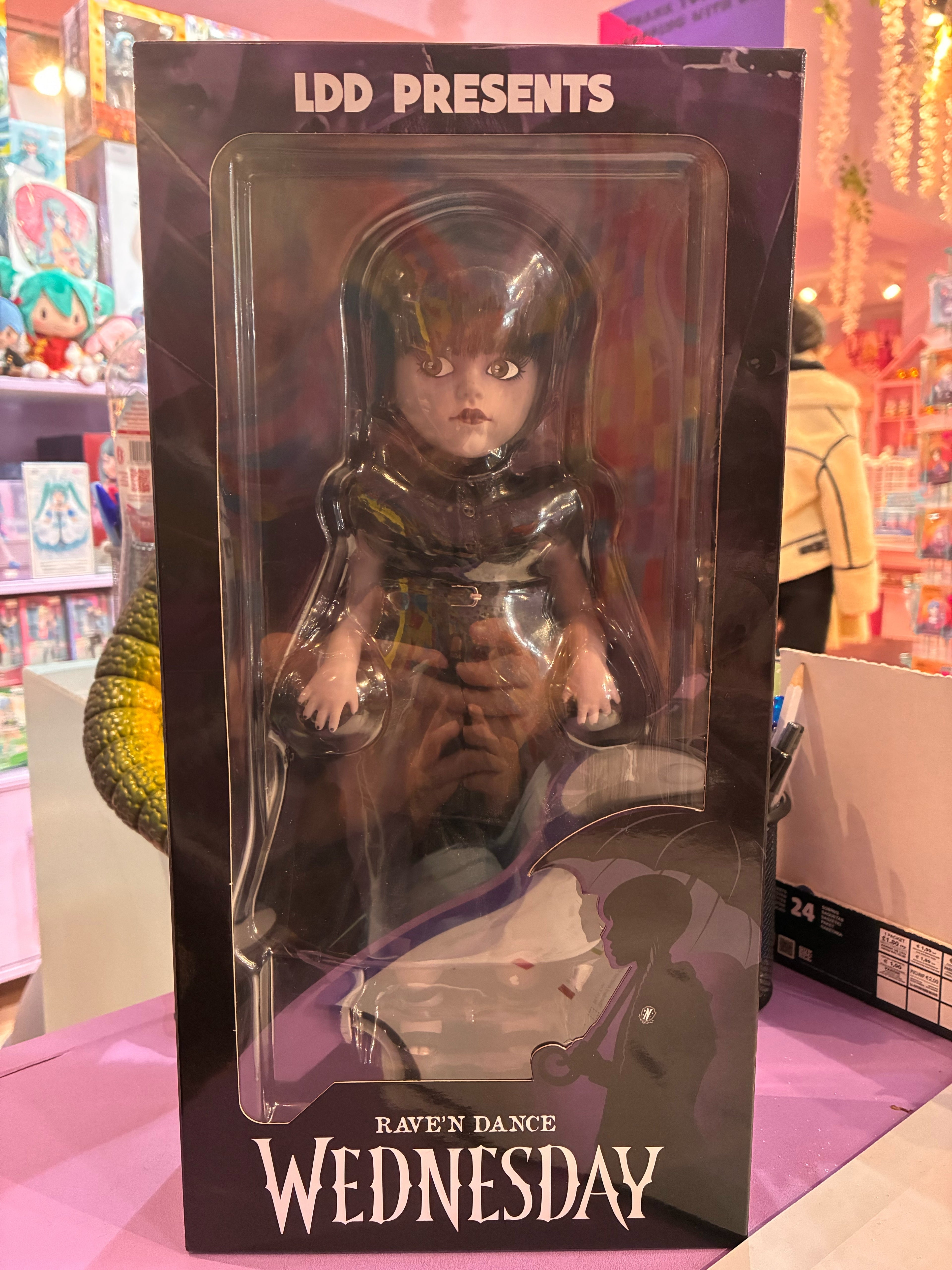 Mezco Toys - Living Dead Dolls - Wednesday Addams Rave'N Dance (25cm)