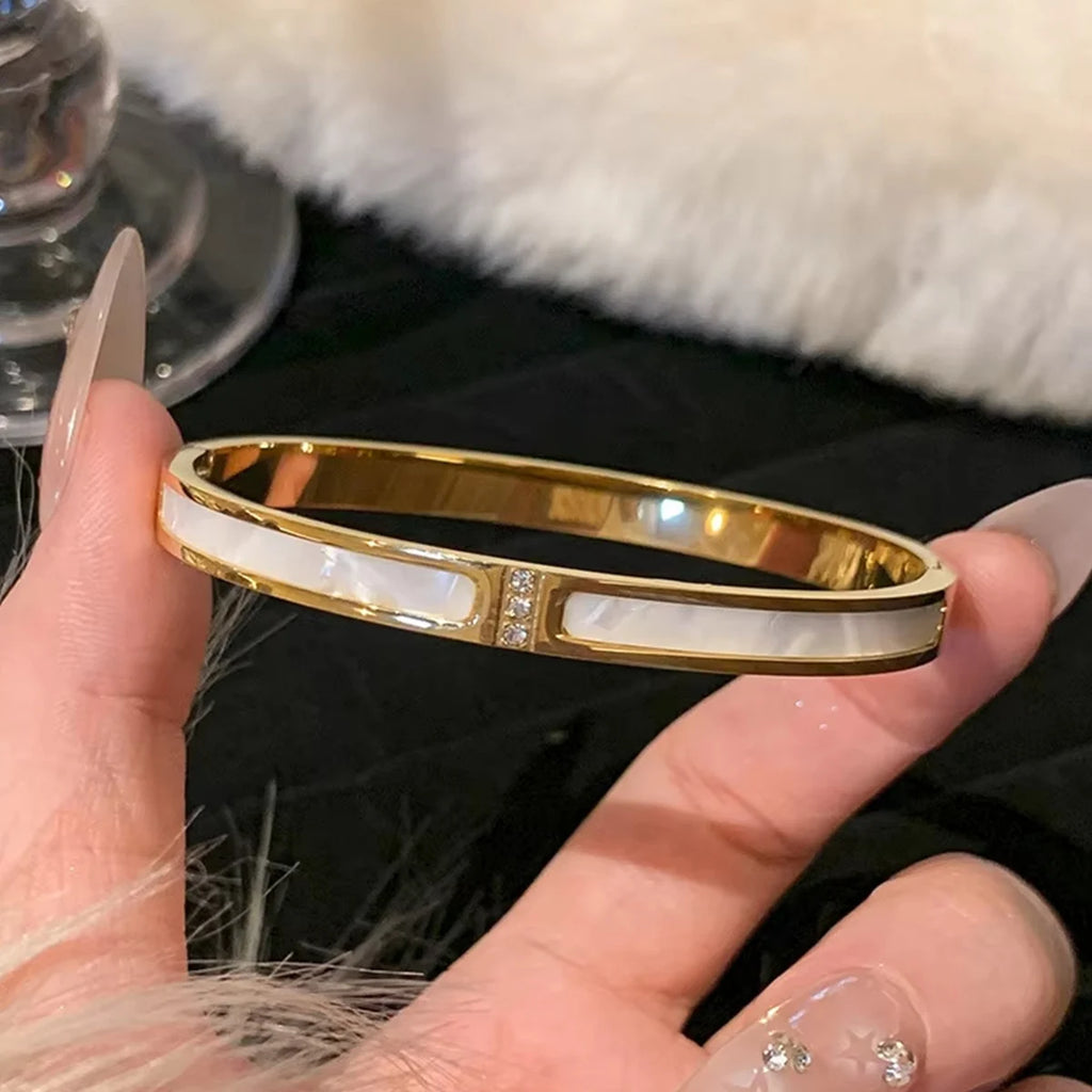 Titanium Steel Gold Bracelet, Inlaid with Zircon