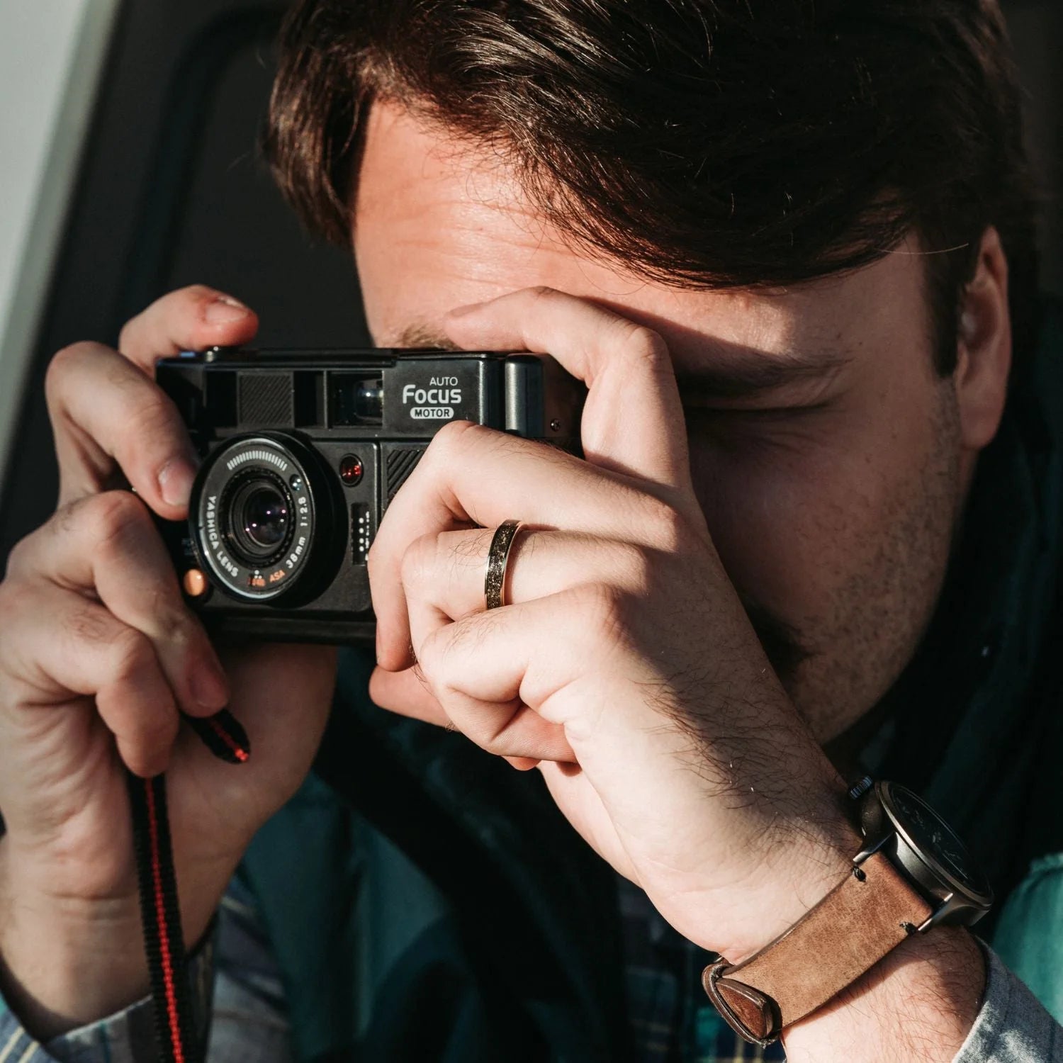 The Stargazer | Men'S Gold Wedding Band with Meteorite & Gold Flakes