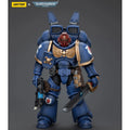 Joy Toy - Warhammer 40K - Ultramarines Jump Pack Intercessors -  Sergeant With Plasma Pistol And Power Sword (12cm)